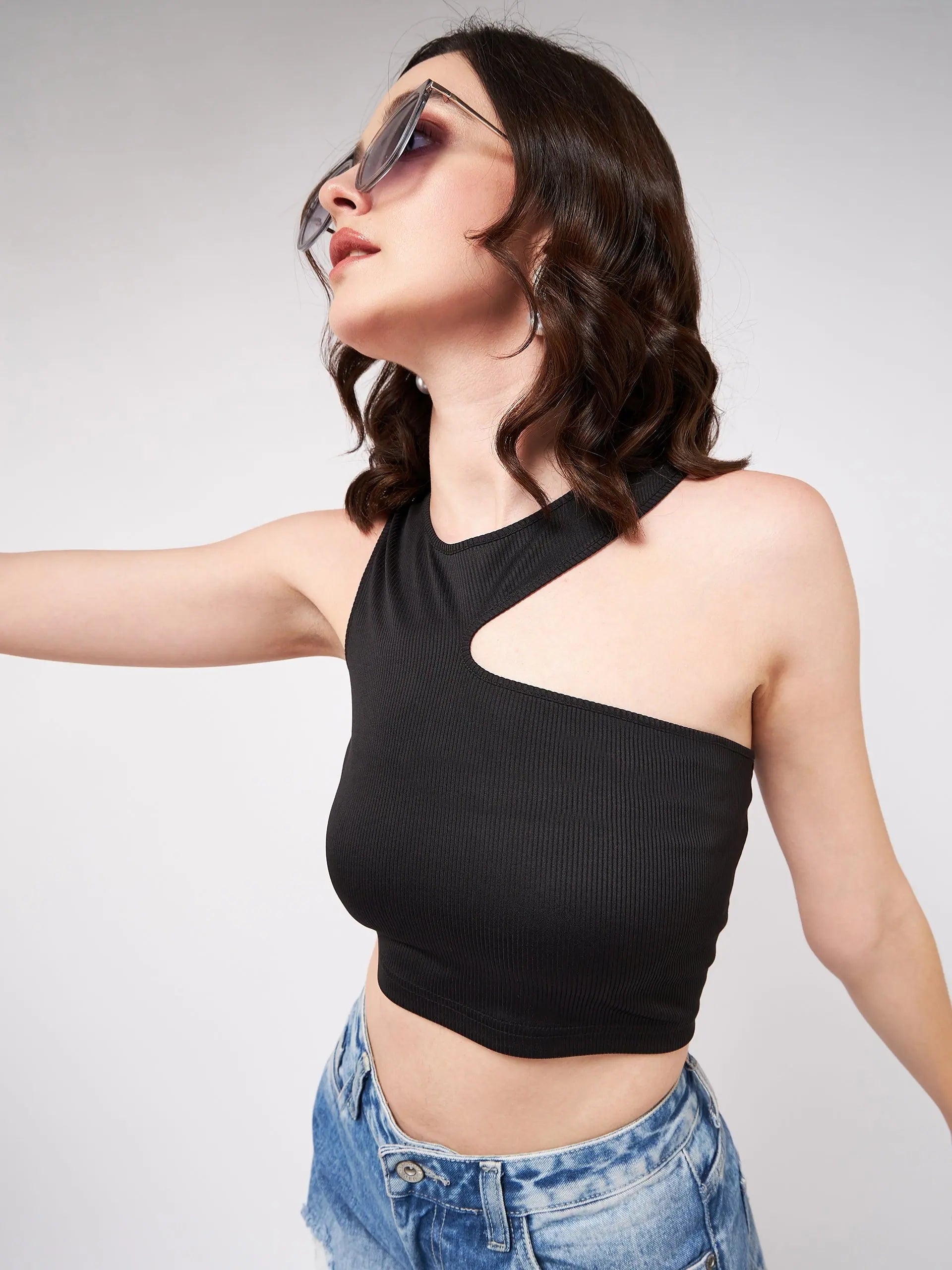 Solid Asymmetric Cut-Out Rib Crop Top Summer Crop Top Casual Short Sleeve