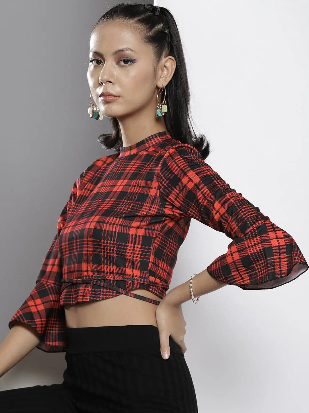 Women Red Check Knit High Neck Tie-Waist Crop Top Notch Collar Peter Pan Collar Cowl Neck