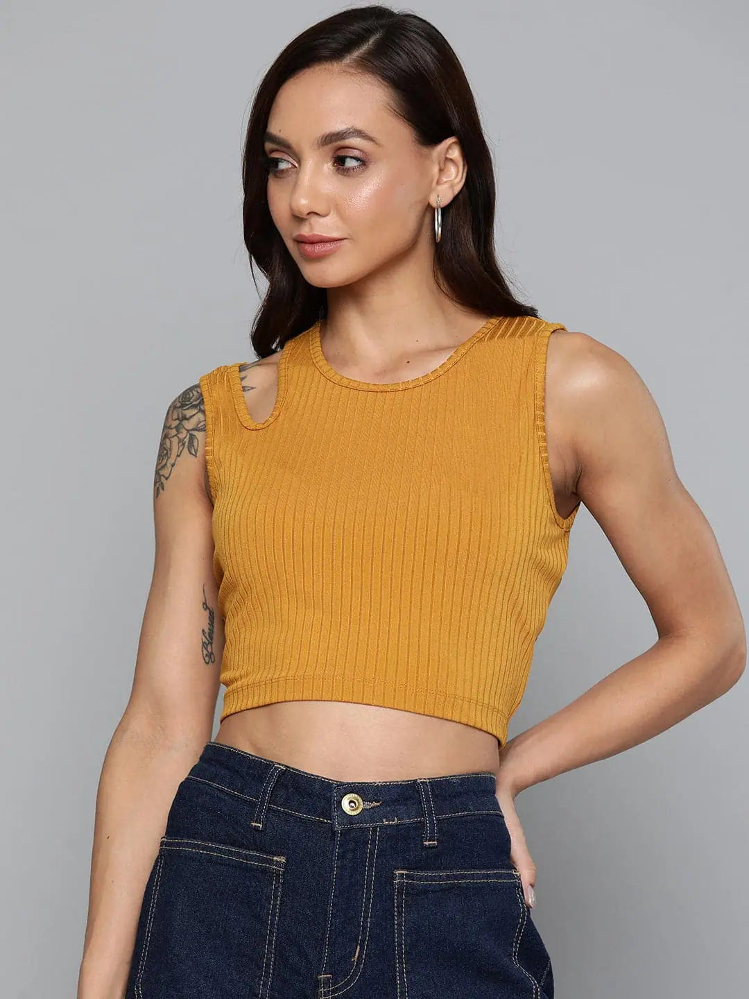 Women Mustrad Rib Shoulder Cut Out Crop Top Notch Collar Peter Pan Collar Cowl Neck